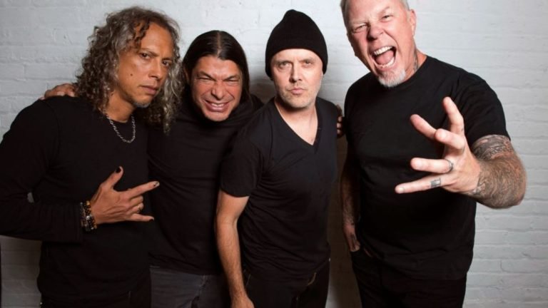 Metallica Hits Enormous Spotify Stream Numbers of 2021