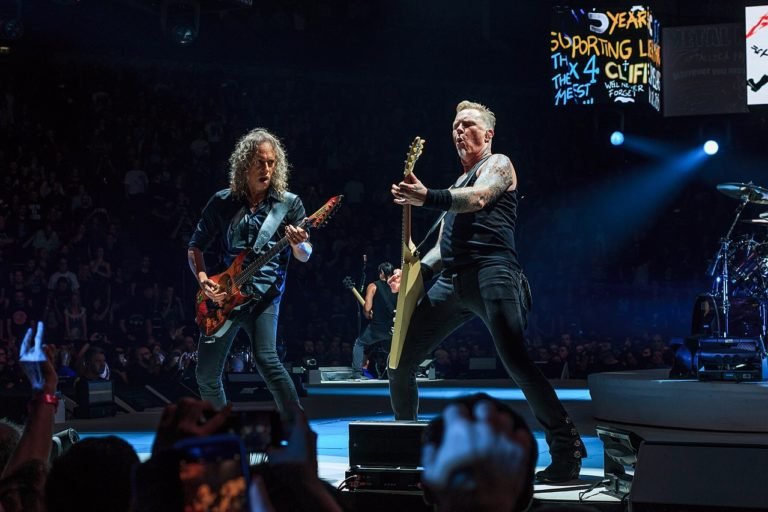 Kirk Hammett Failed Intro Again at Metallica’s Boston Calling Concert