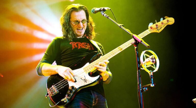 The Top 7 Bassists That Geddy Lee Listed As Some Of His Favorites